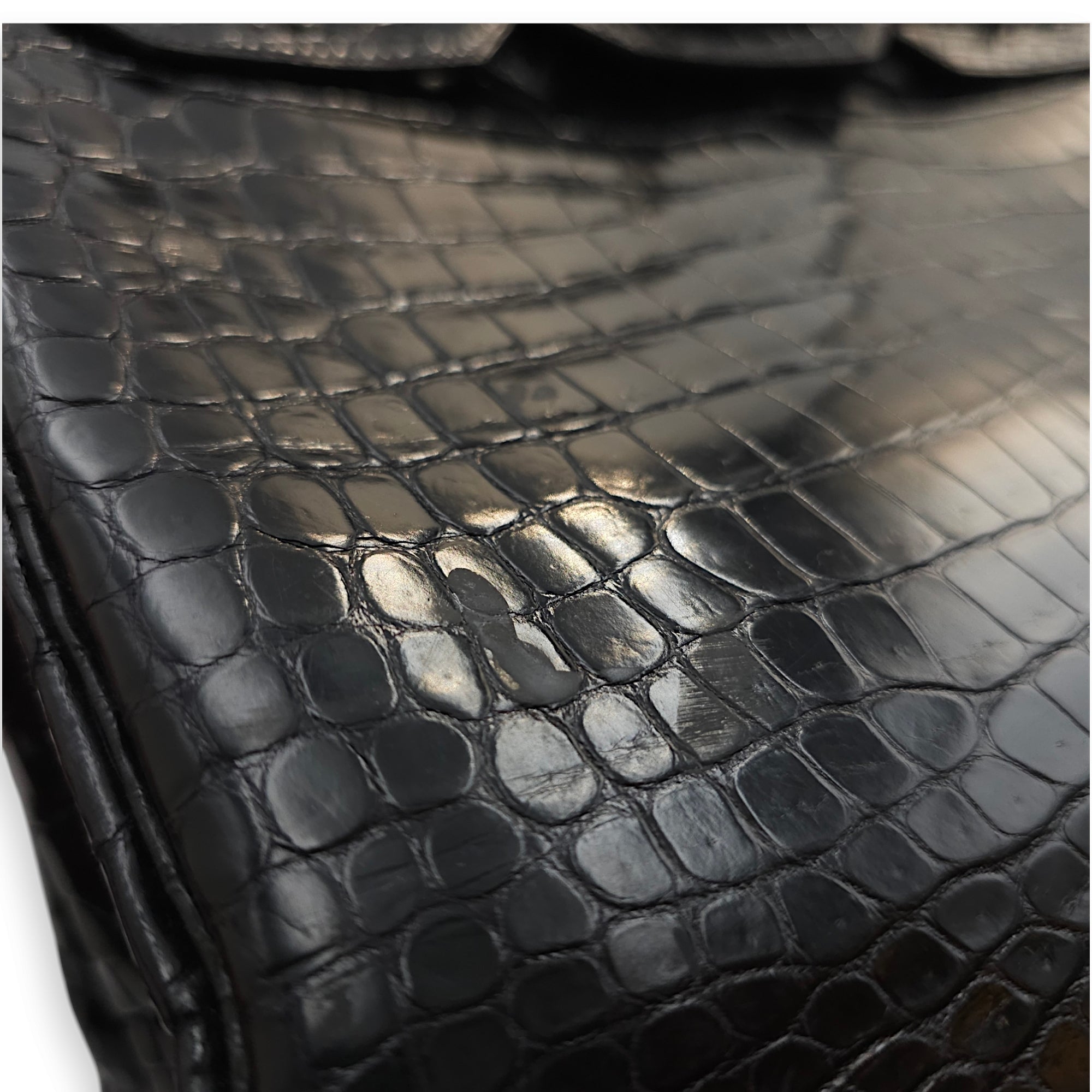 Birkin 35 Black in Shiny Porosus, Palladium hardware