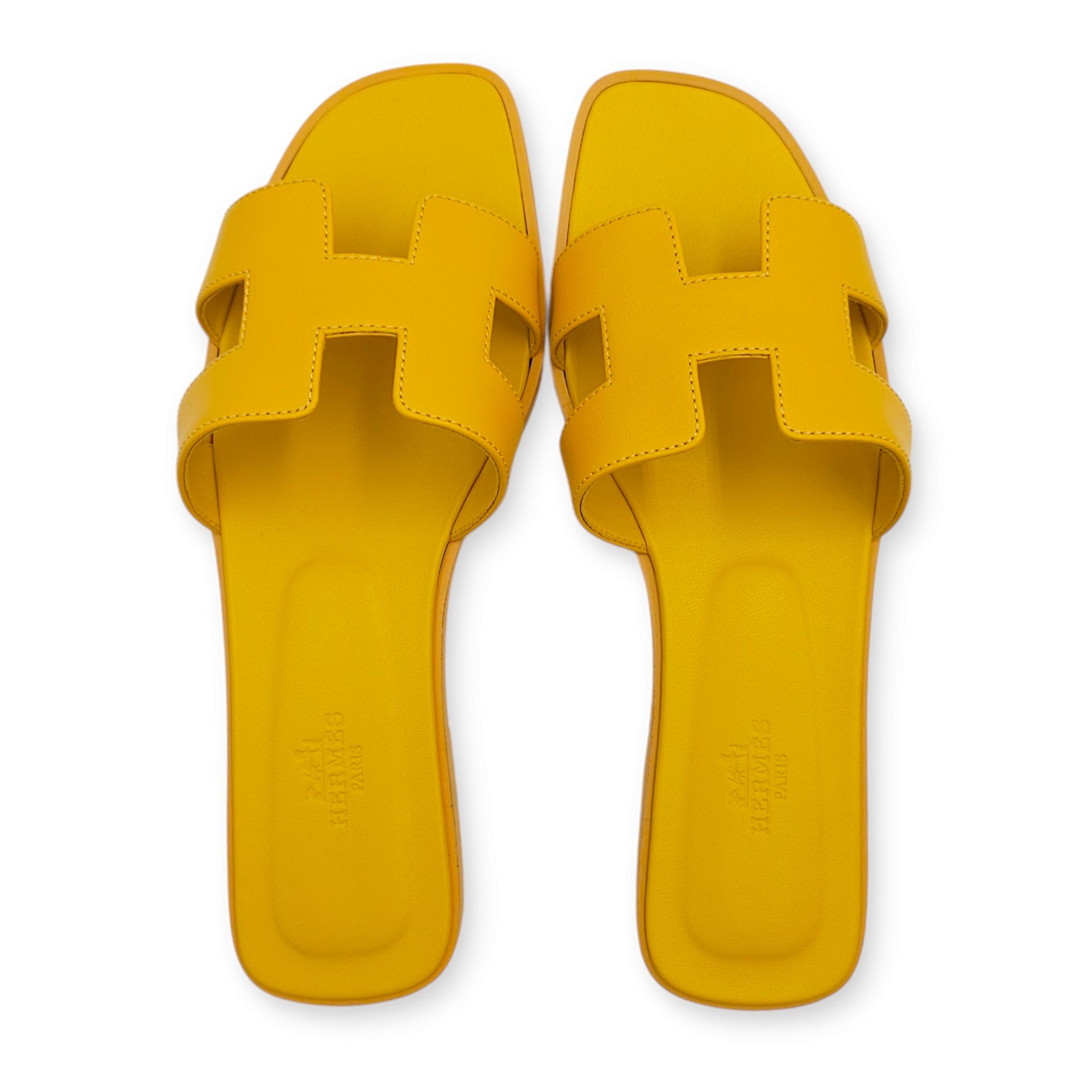 Hermès Oran 38.5 Jaune Laiton Sandals in Calfskin Singapore
