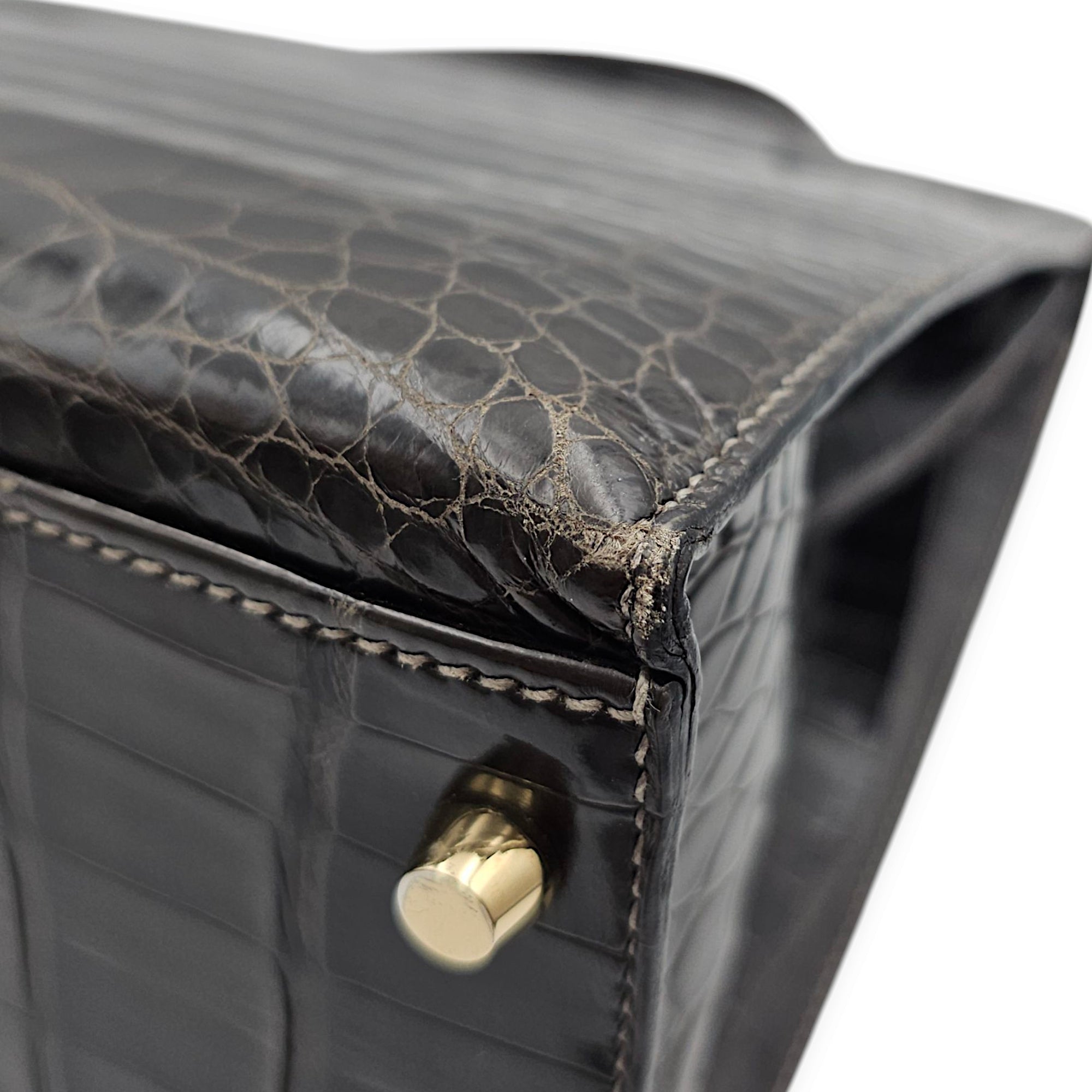 Sellier Kelly 32 Graphite in Shiny Porosus, Gold hardware
