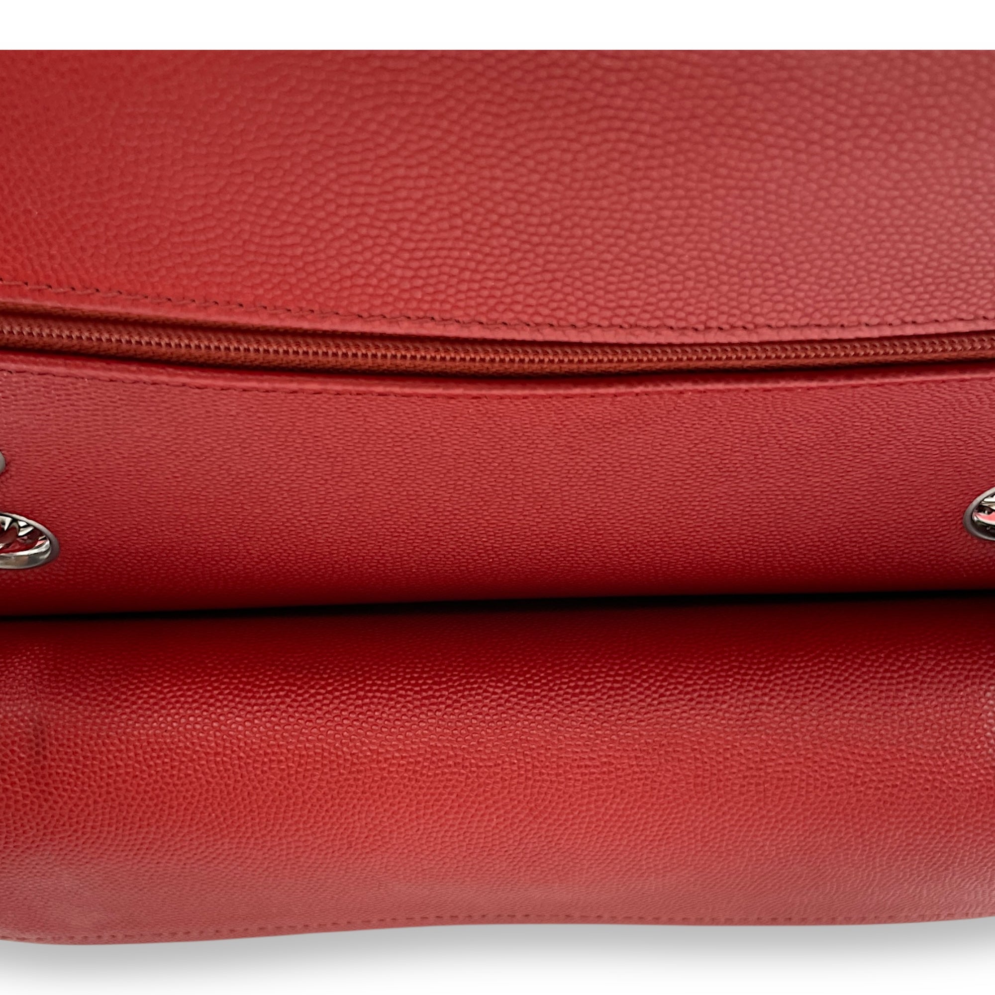 Classic Double Flap Small Red Shoulder Bag in Caviar Leather, Silver hardware