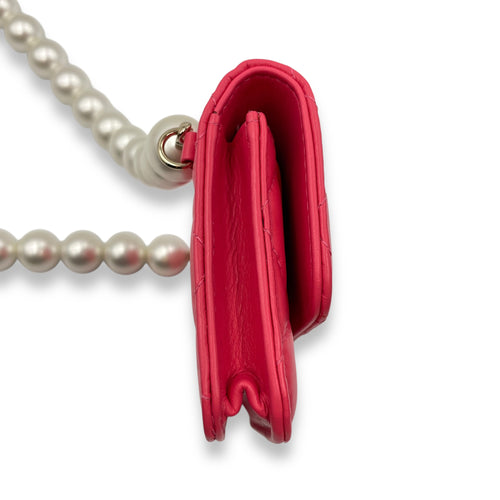 Quilted Vanity With Pearl Strap Mini Pink Crossbody Bag in Lambskin, Pearls, Gold hardware