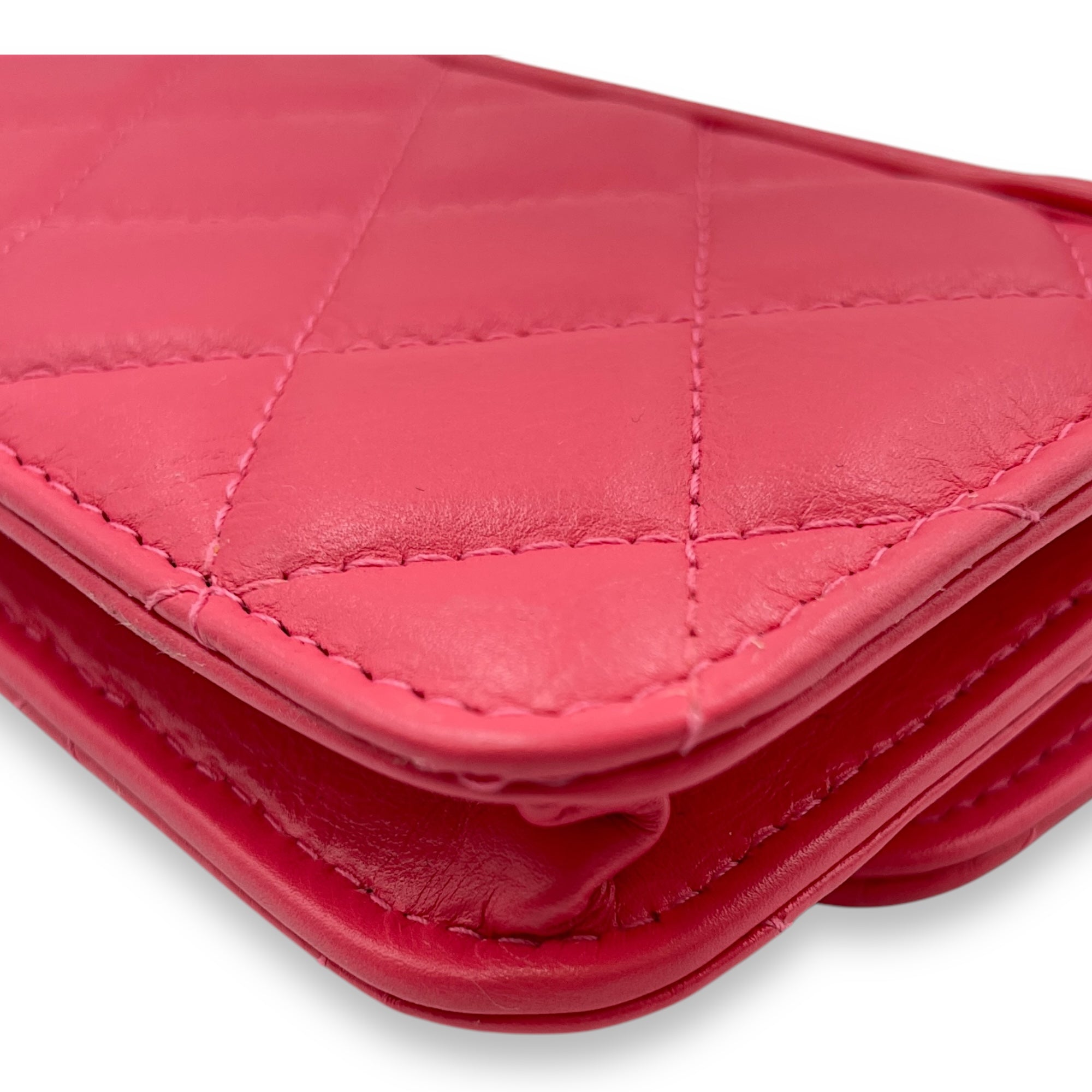 Quilted Vanity With Pearl Strap Mini Pink Crossbody Bag in Lambskin, Pearls, Gold hardware