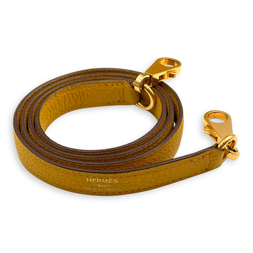 Kelly 25 Jaune Ambre in Togo, Gold hardware