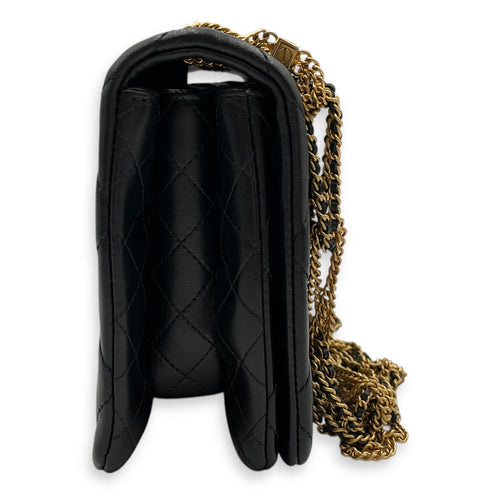 CC Flap Medium Black Shoulder Bag in Lambskin, Gold hardware