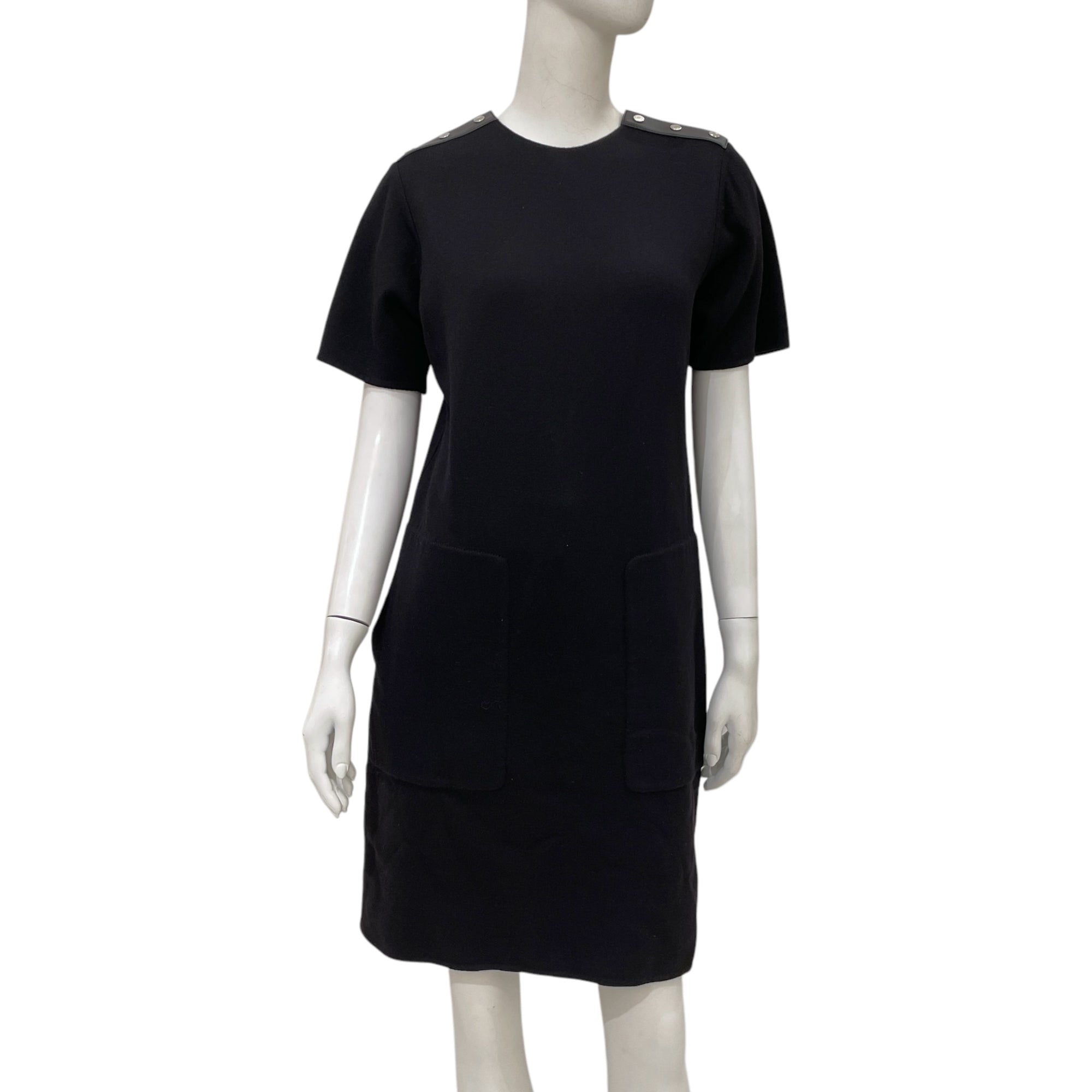 Courte Pointe de Milan 36 Black Double Face Dress in Wool