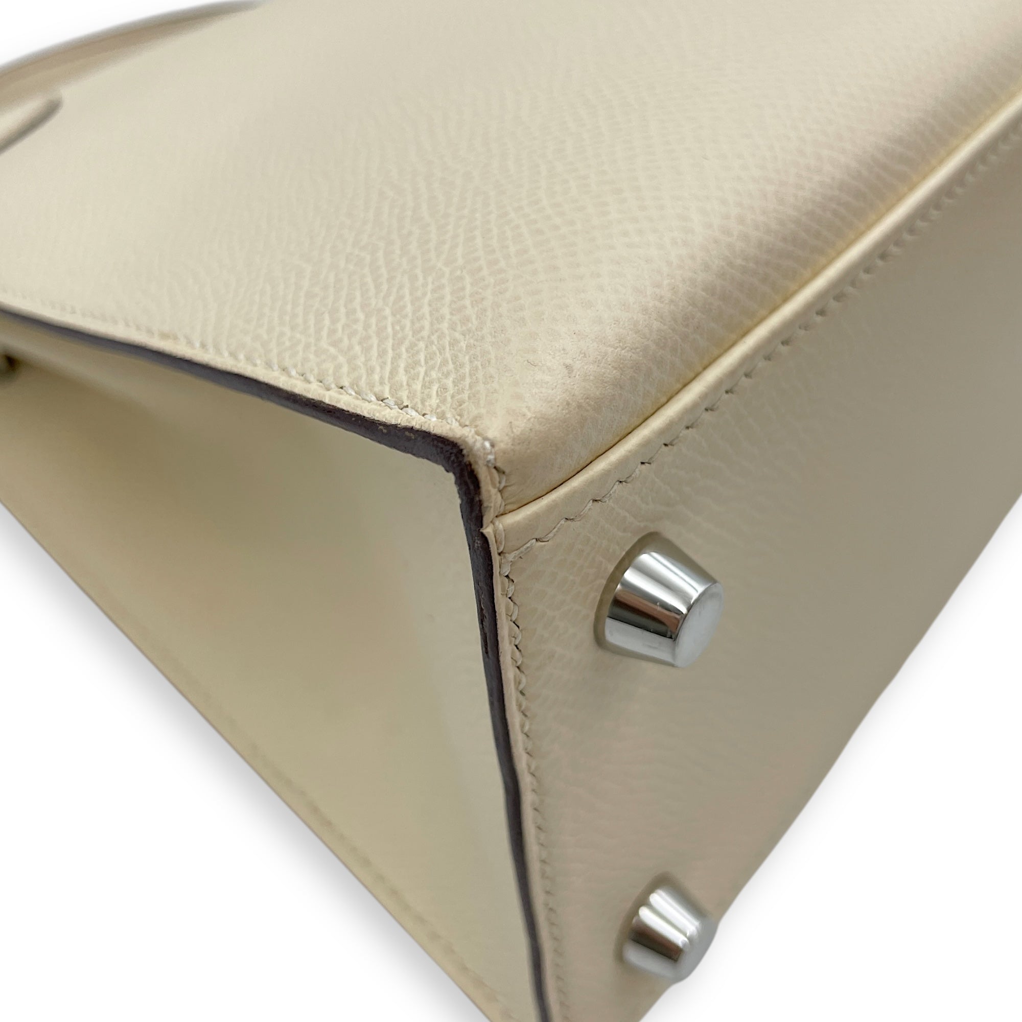 Sellier Kelly 25 Nata/Ocre in Epsom, Palladium hardware