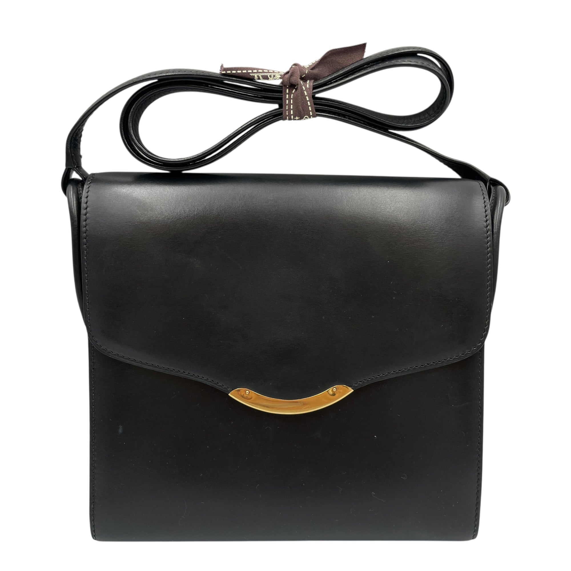 Vintage Shoulder Bag Black in Box, Gold hardware