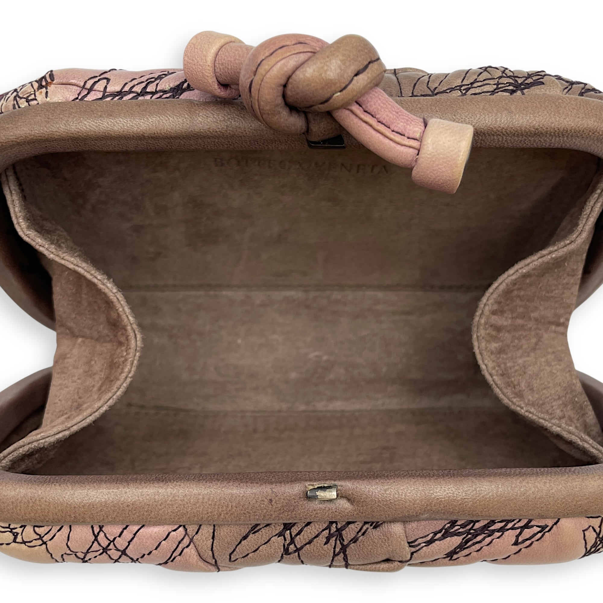 Knot lock Pink Clutch in Nappa Leather, Silver hardware