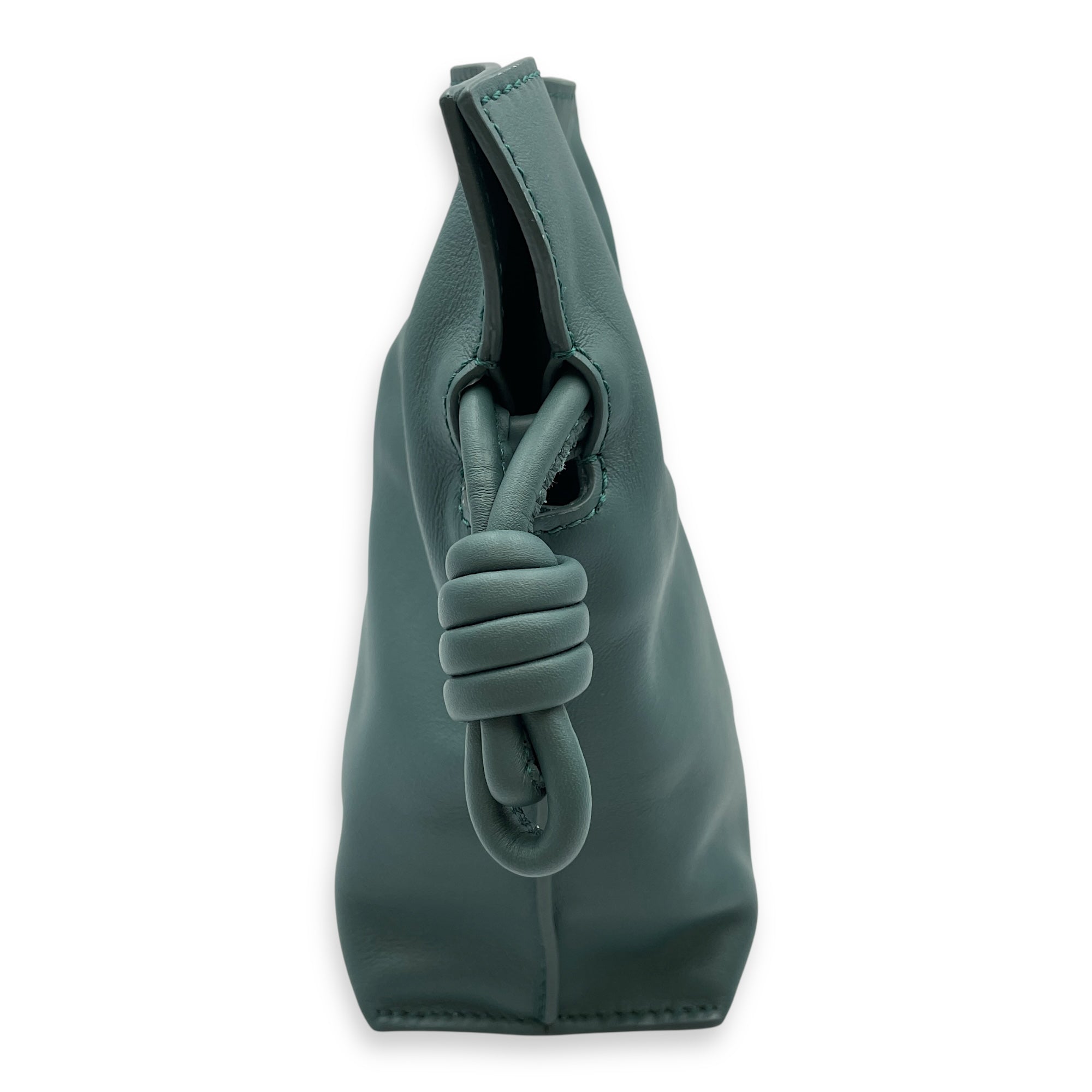 Flamenco Green Shoulder Bag in Nappa Leather, Gold hardware