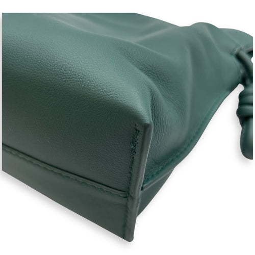 Flamenco Green Shoulder Bag in Nappa Leather, Gold hardware