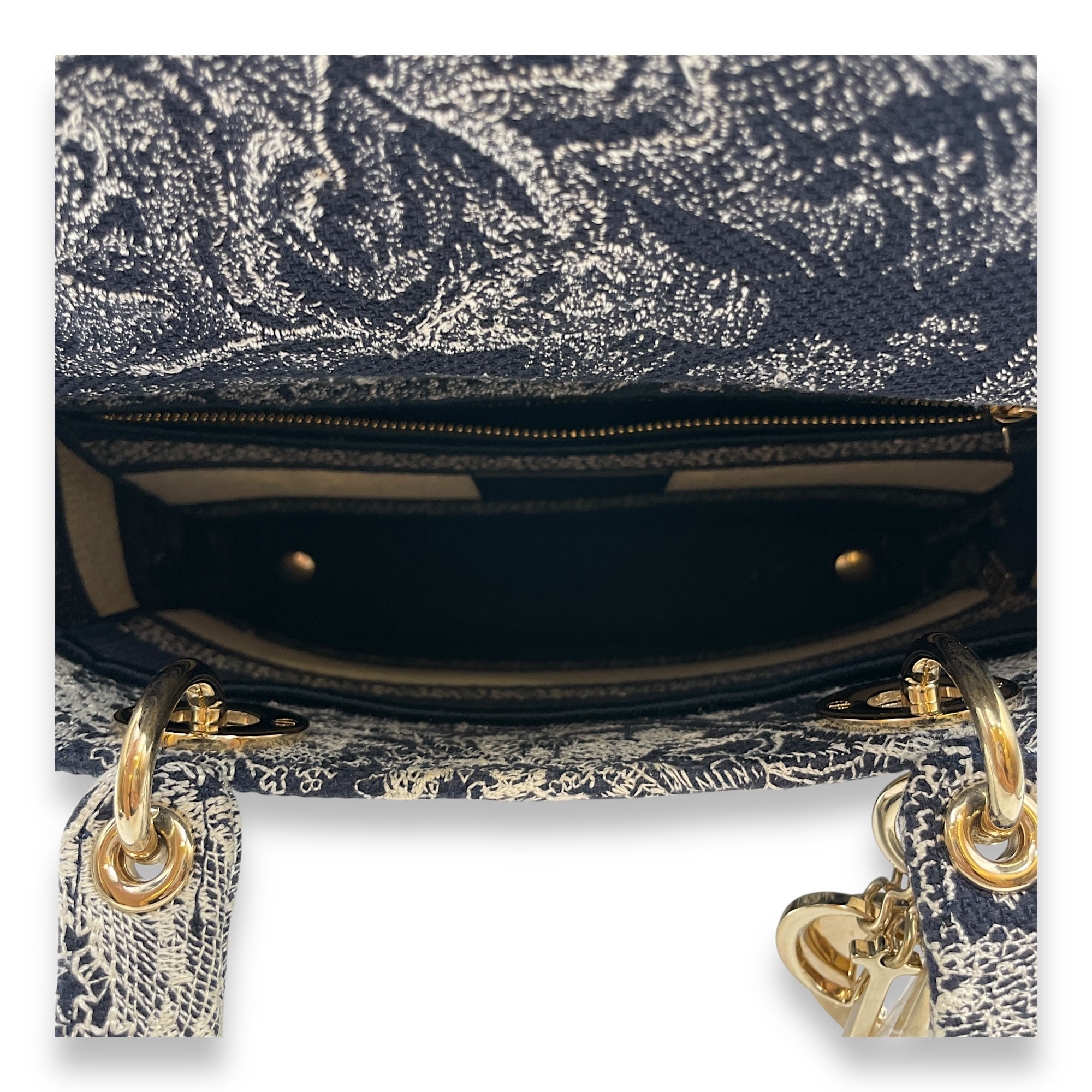 Lady Dior D-Lite Medium Blue Toile De Jouy Shoulder Bag in Canvas, Gold hardware