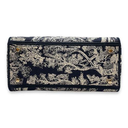 Lady Dior D-Lite Medium Blue Toile De Jouy Shoulder Bag in Canvas, Gold hardware