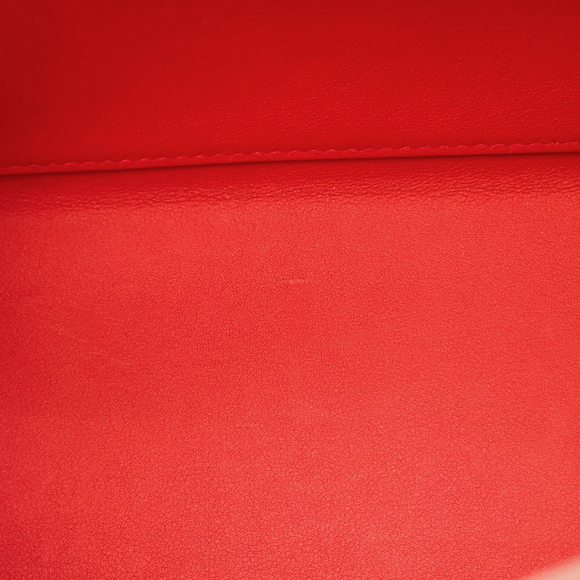 Kelly 25 Geranium in Swift, Palladium hardware