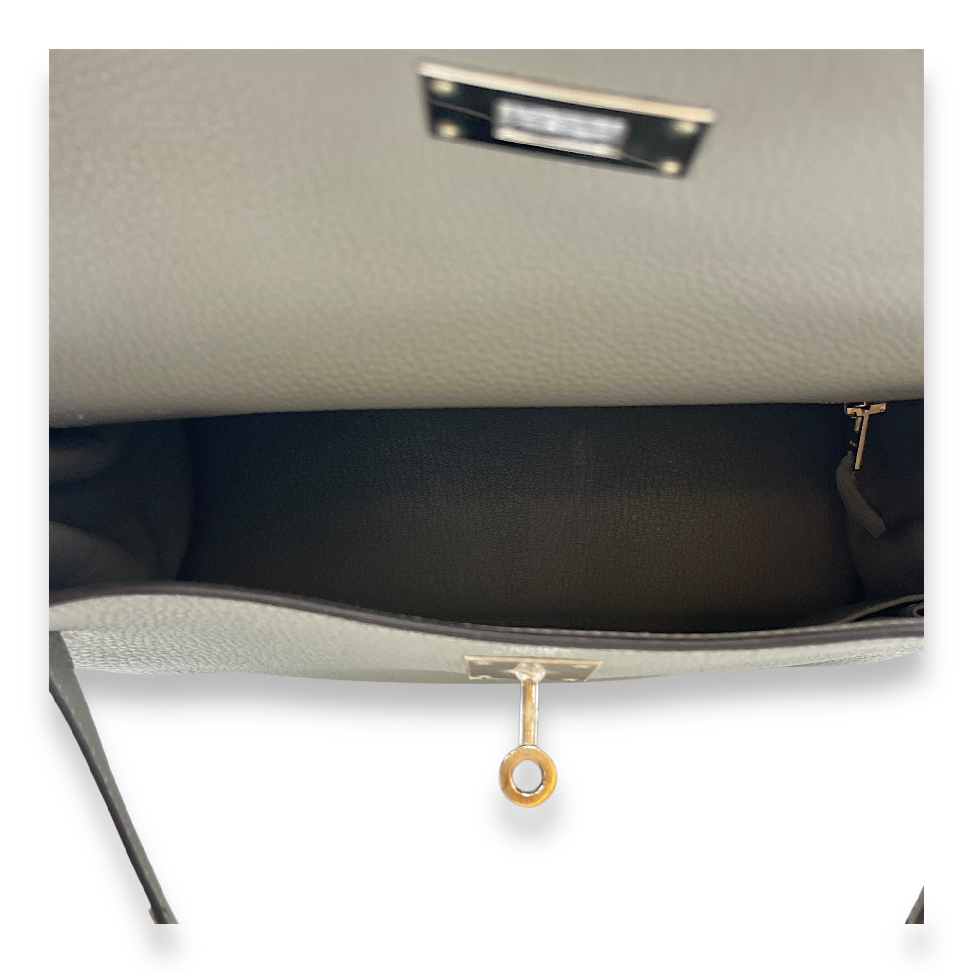 Kelly 28 Gris Mouette in Togo, Palladium hardware
