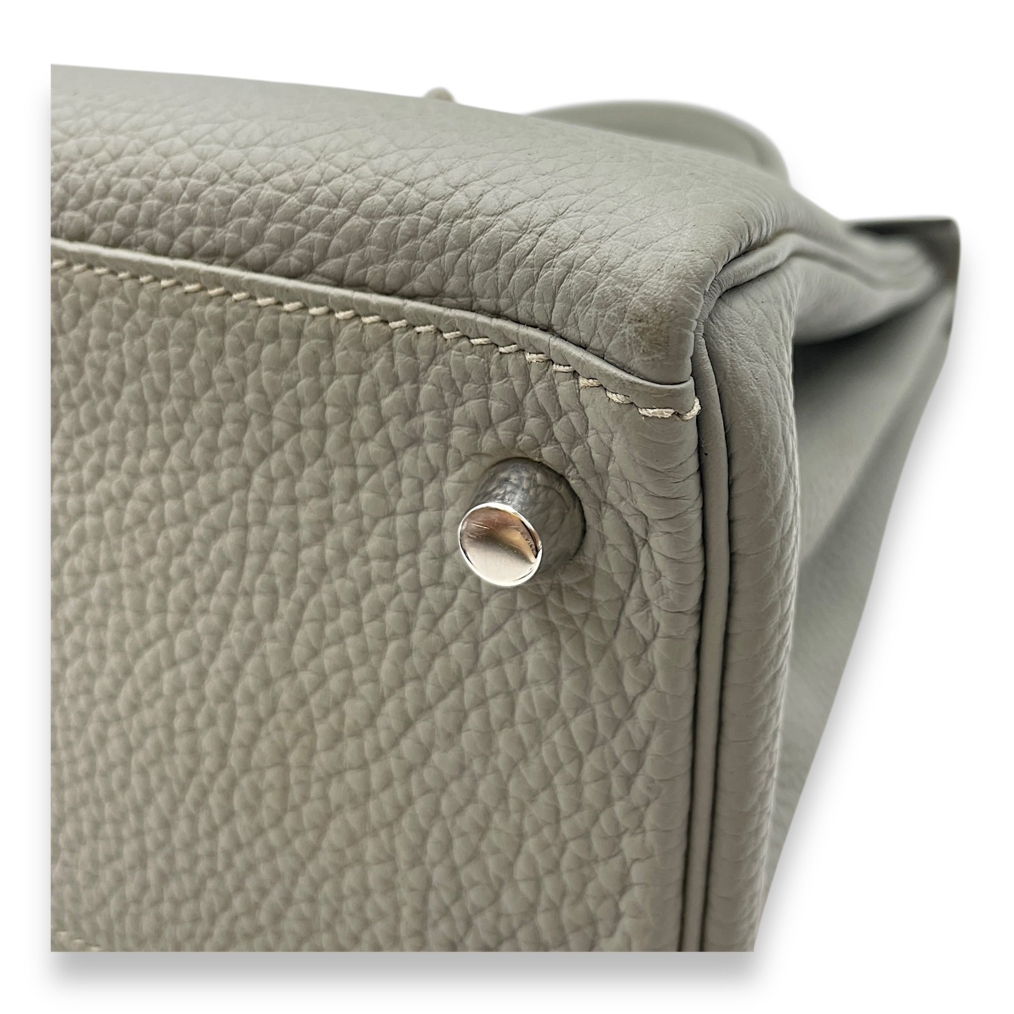 Kelly 28 Gris Mouette in Togo, Palladium hardware
