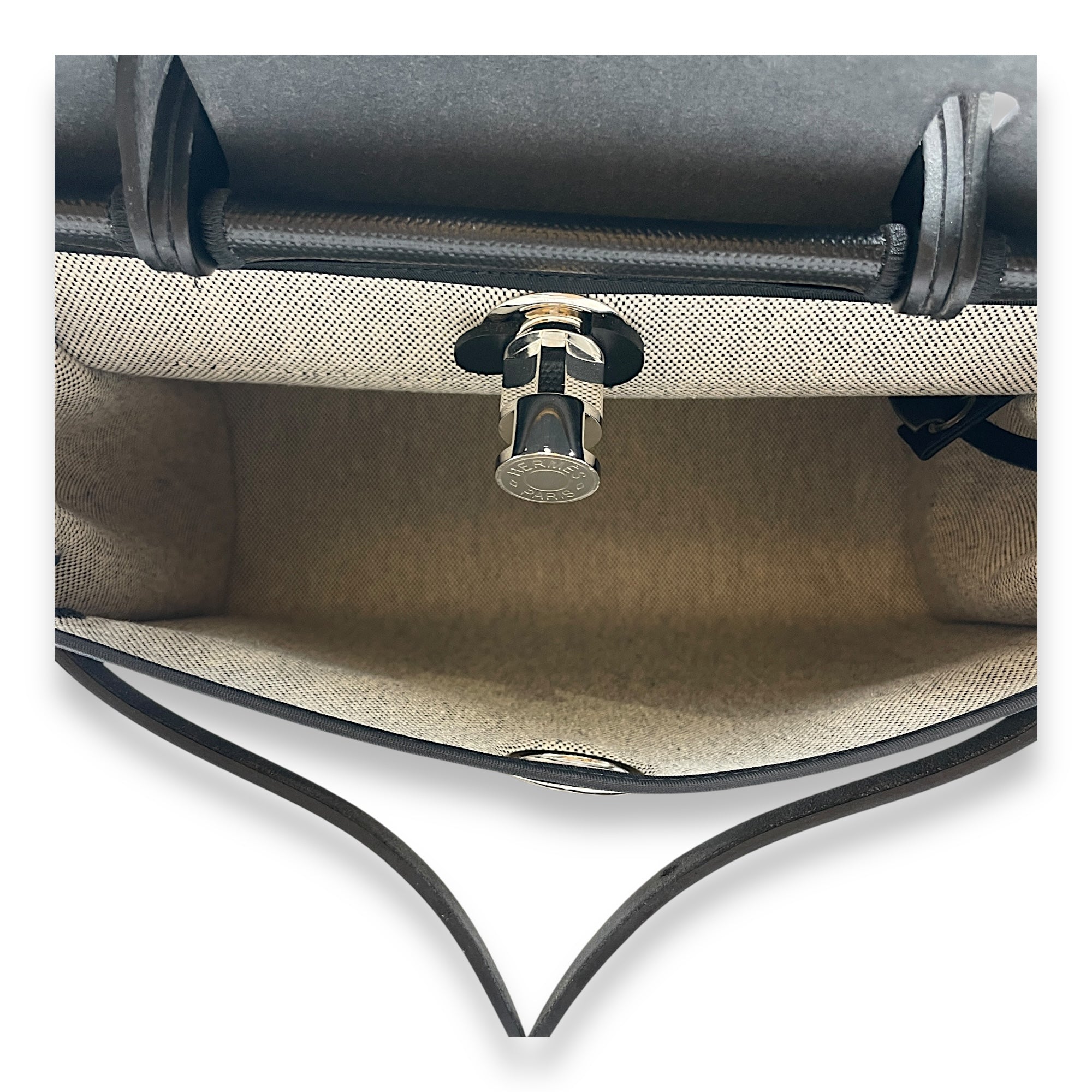 Herbag 31 Black in Toile Berline, Palladium hardware