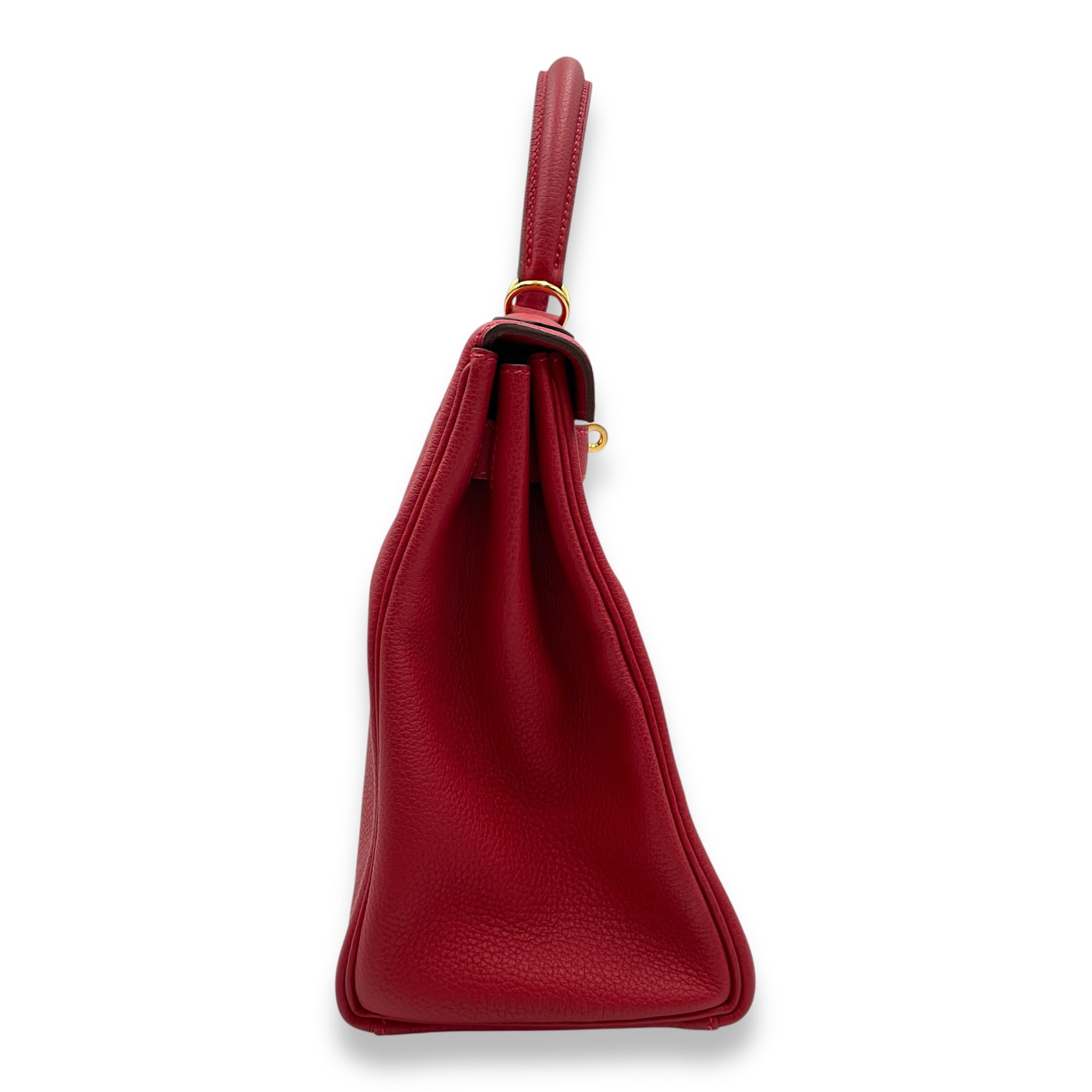 Kelly 28 Rouge Vif in Togo, Gold hardware