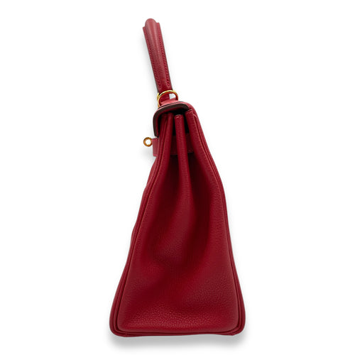 Kelly 28 Rouge Vif in Togo, Gold hardware