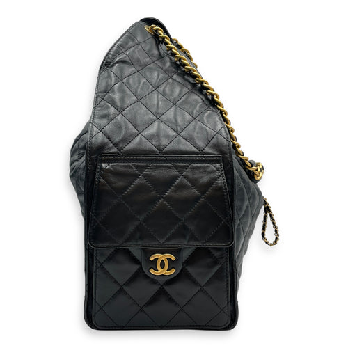 C25 Medium Black Shoulder Bag in Calfskin, Gold hardware