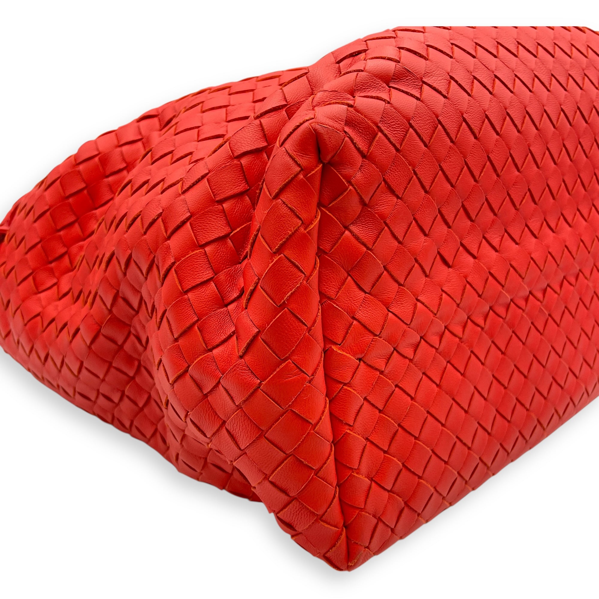 Intrecciato Garda Large Orange-Red Shoulder Bag in Nappa Leather, Ruthenium hardware