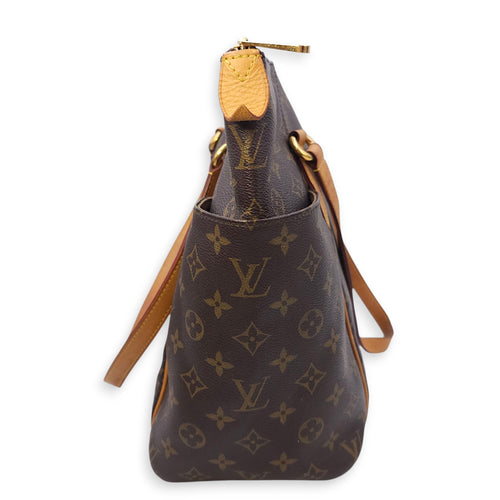 Totally MM Monogram Brown Shoulder Bag in Canvas, Gold hardware