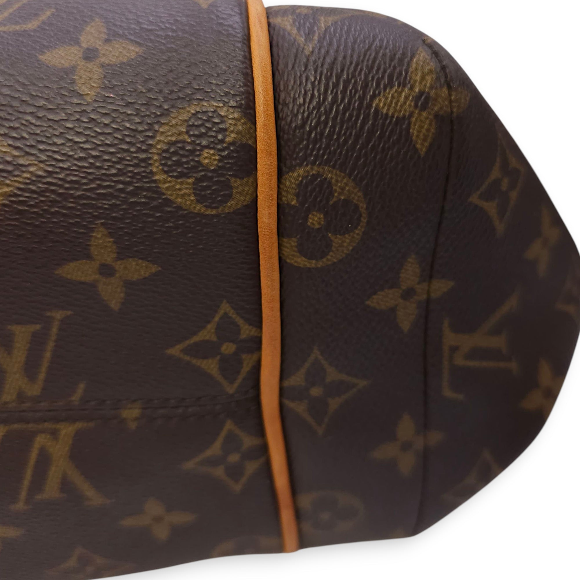 Totally MM Monogram Brown Shoulder Bag in Canvas, Gold hardware