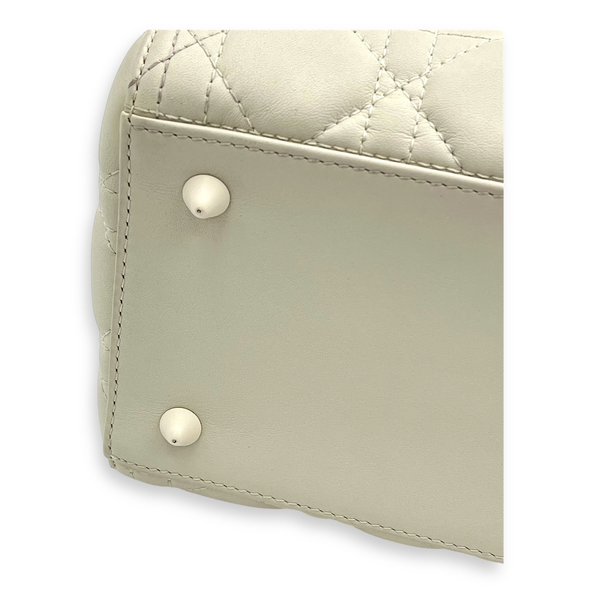 Lady Dior Top Handle Bag Medium White in Lambskin, Ultramatte hardware