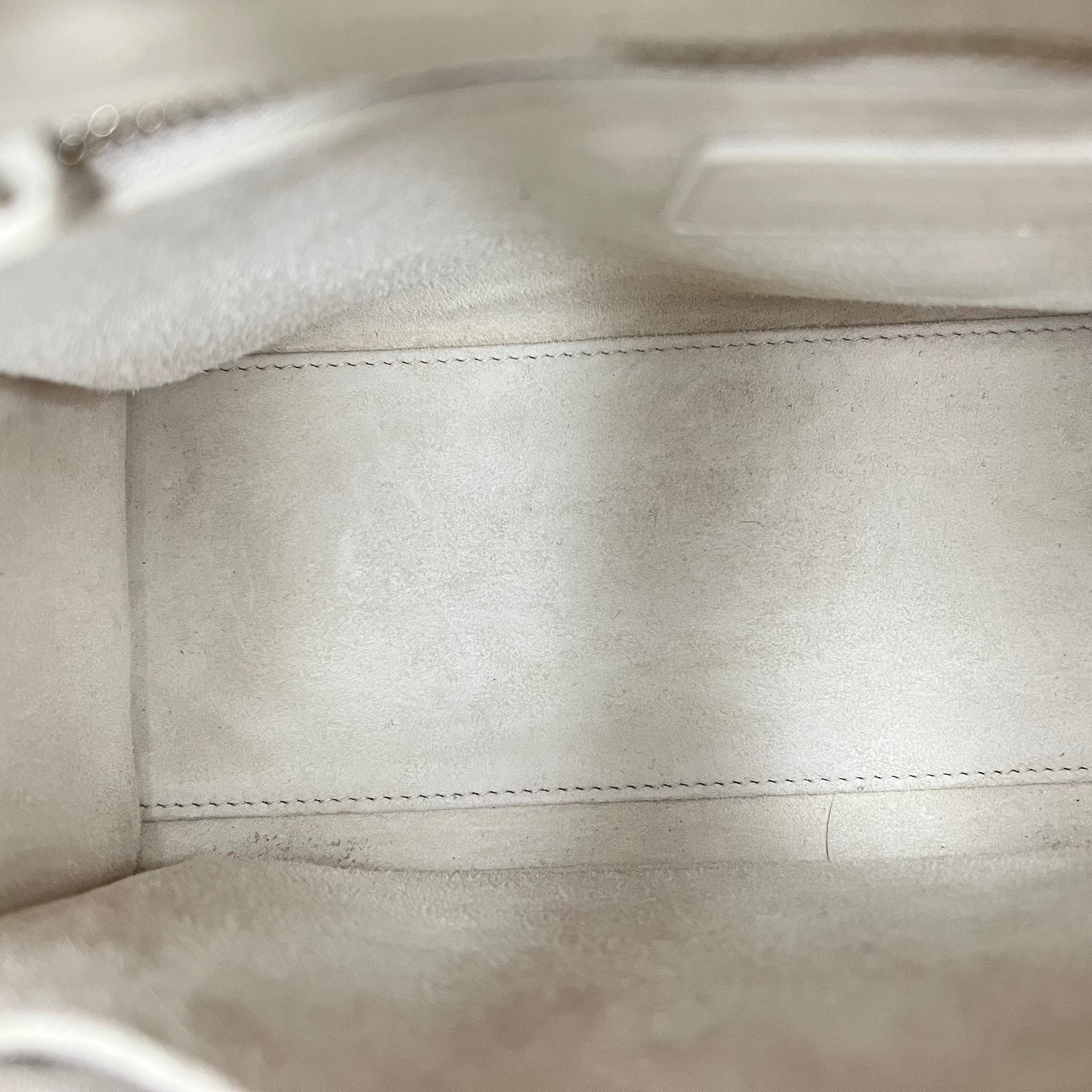 Lady Dior Top Handle Bag Medium White in Lambskin, Ultramatte hardware