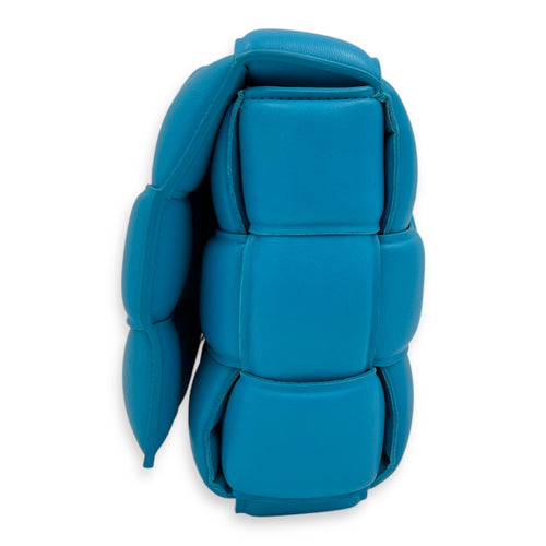 Padded Cassette Shoulder Bag Blue in Lambskin, Gold hardware