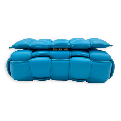 Padded Cassette Shoulder Bag Blue in Lambskin, Gold hardware