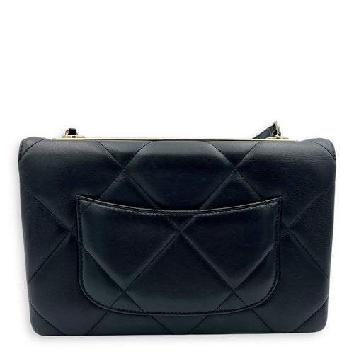 Trendy CC Shoulder Bag Black in Lambskin, Gold hardware