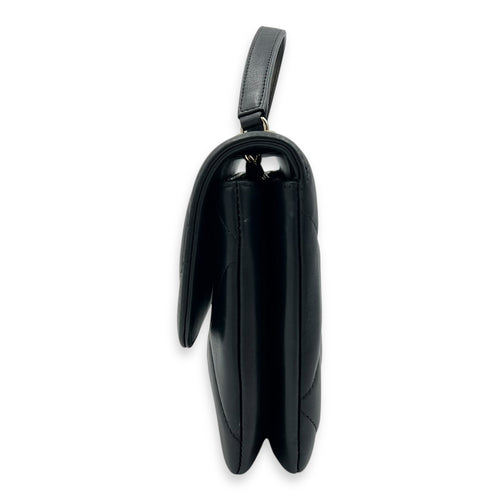 Trendy CC Shoulder Bag Black in Lambskin, Gold hardware