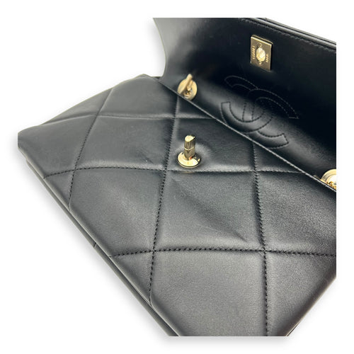 Trendy CC Shoulder Bag Black in Lambskin, Gold hardware