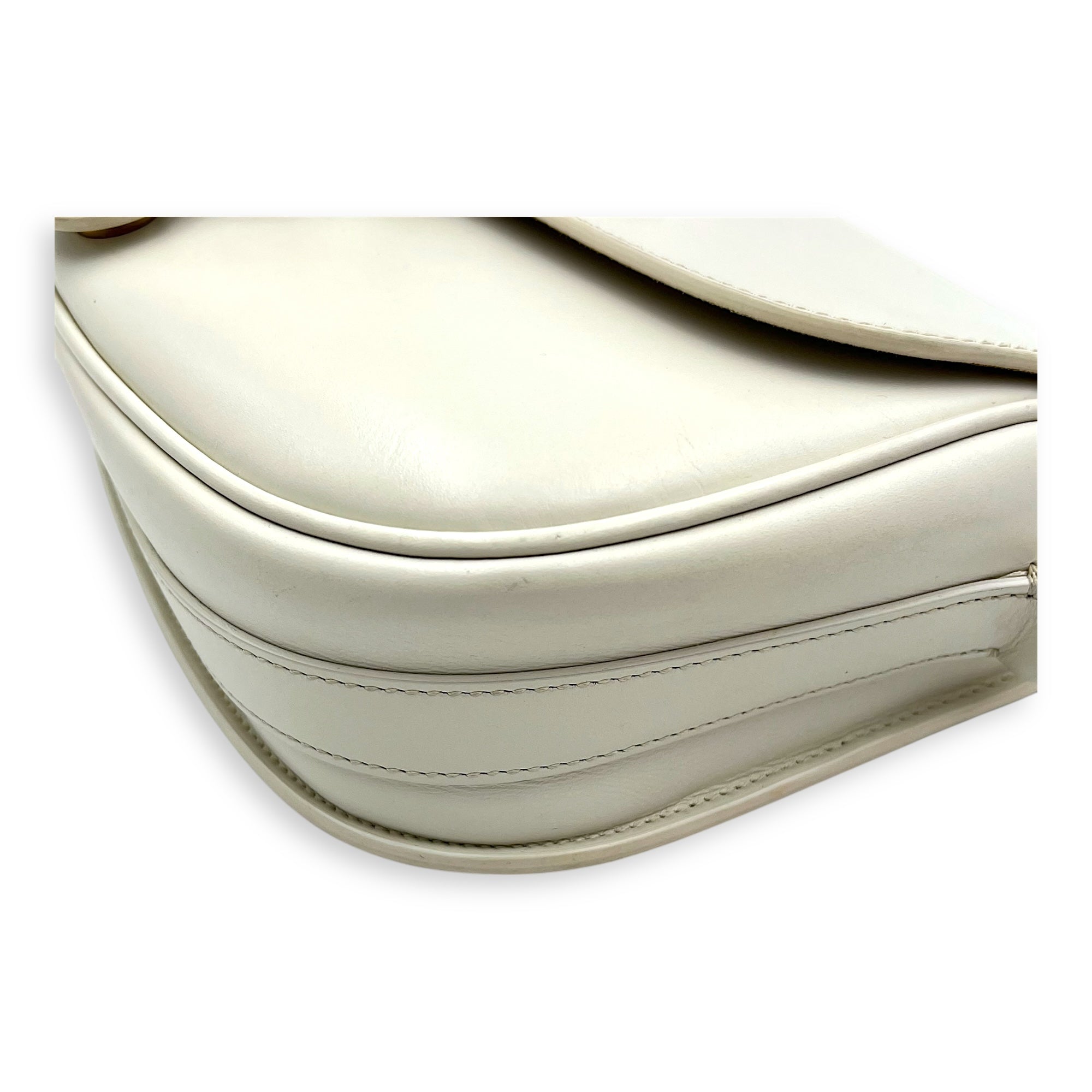 Bobby Medium White Crossbody Bag in Calfskin, Gold hardware