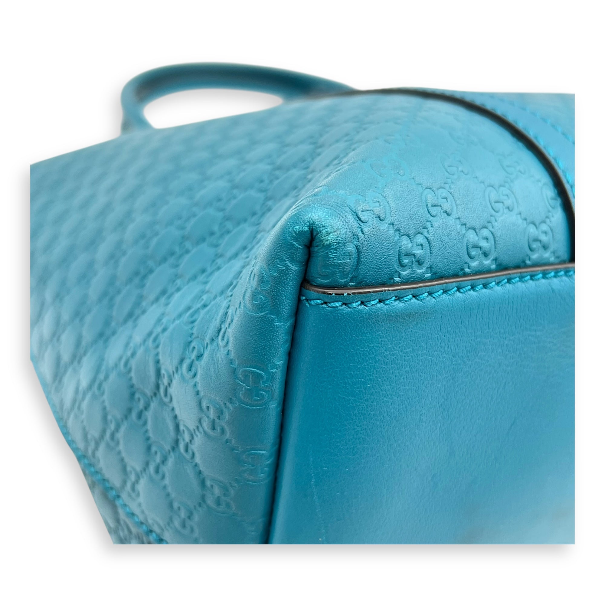 Guccissima Top Handle Bag Blue in Guccissima Leather, Gold hardware