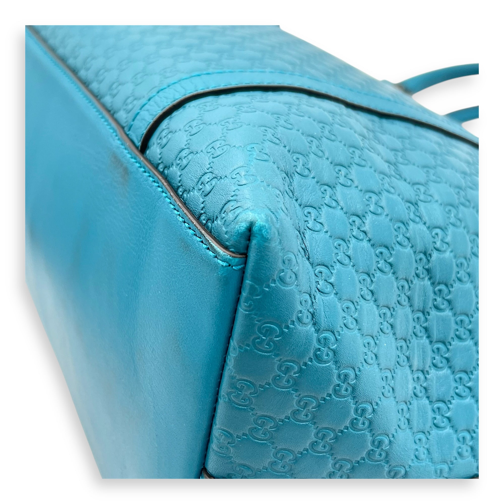 Guccissima Top Handle Bag Blue in Guccissima Leather, Gold hardware