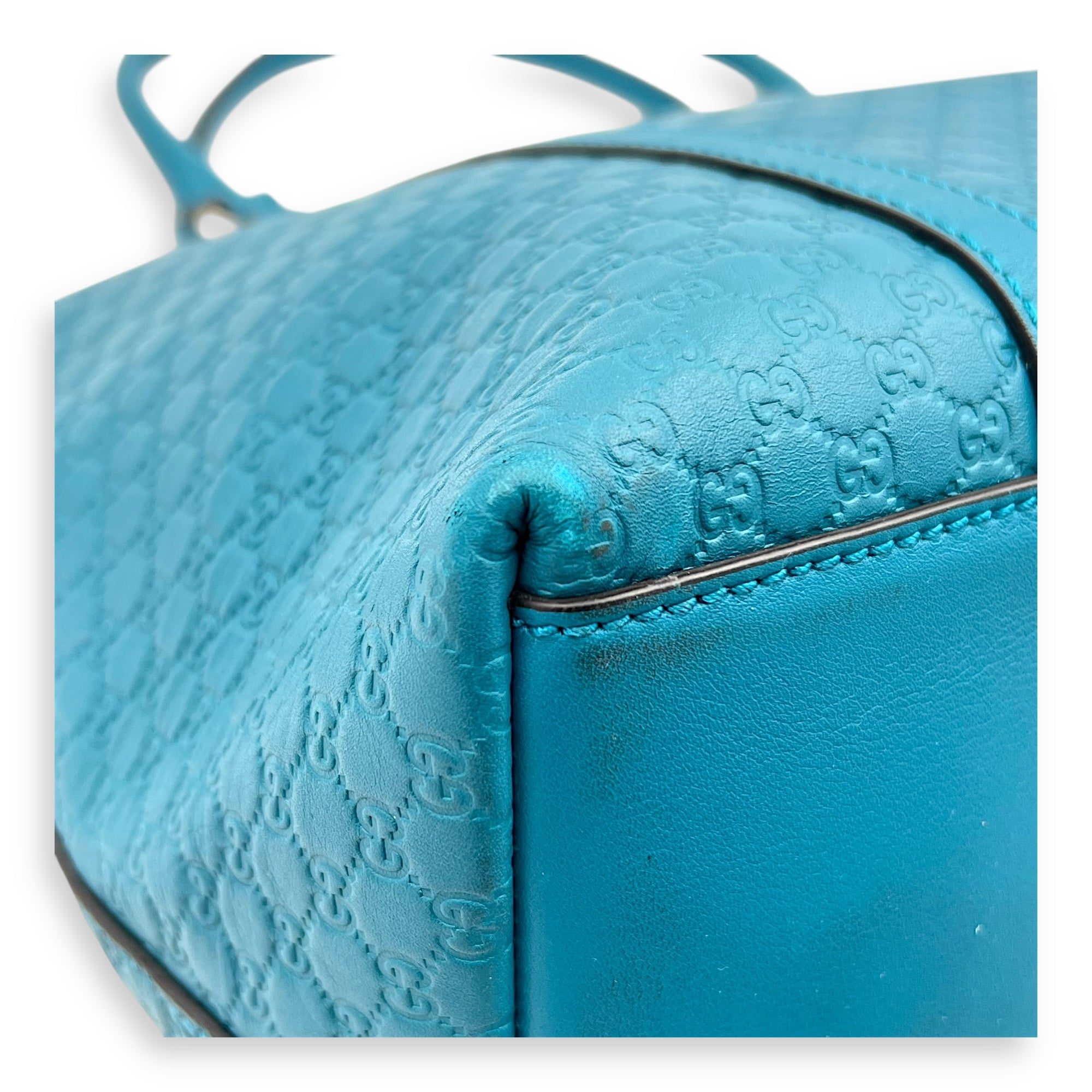 Guccissima Top Handle Bag Blue in Guccissima Leather, Gold hardware