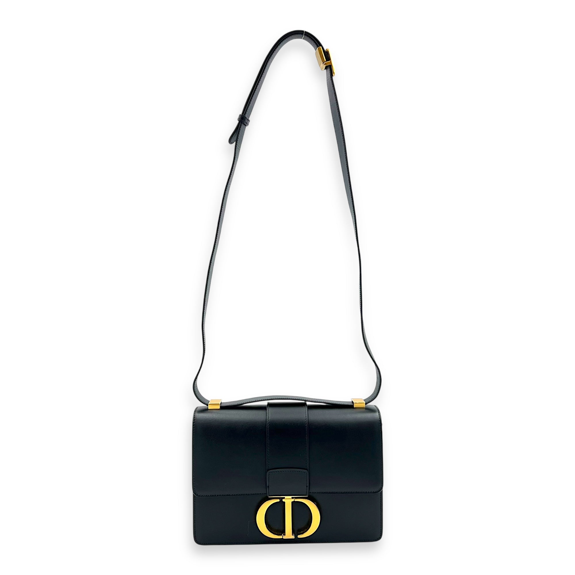 30 Montaigne Shoulder Bag Medium Black in Calfskin, Gold hardware