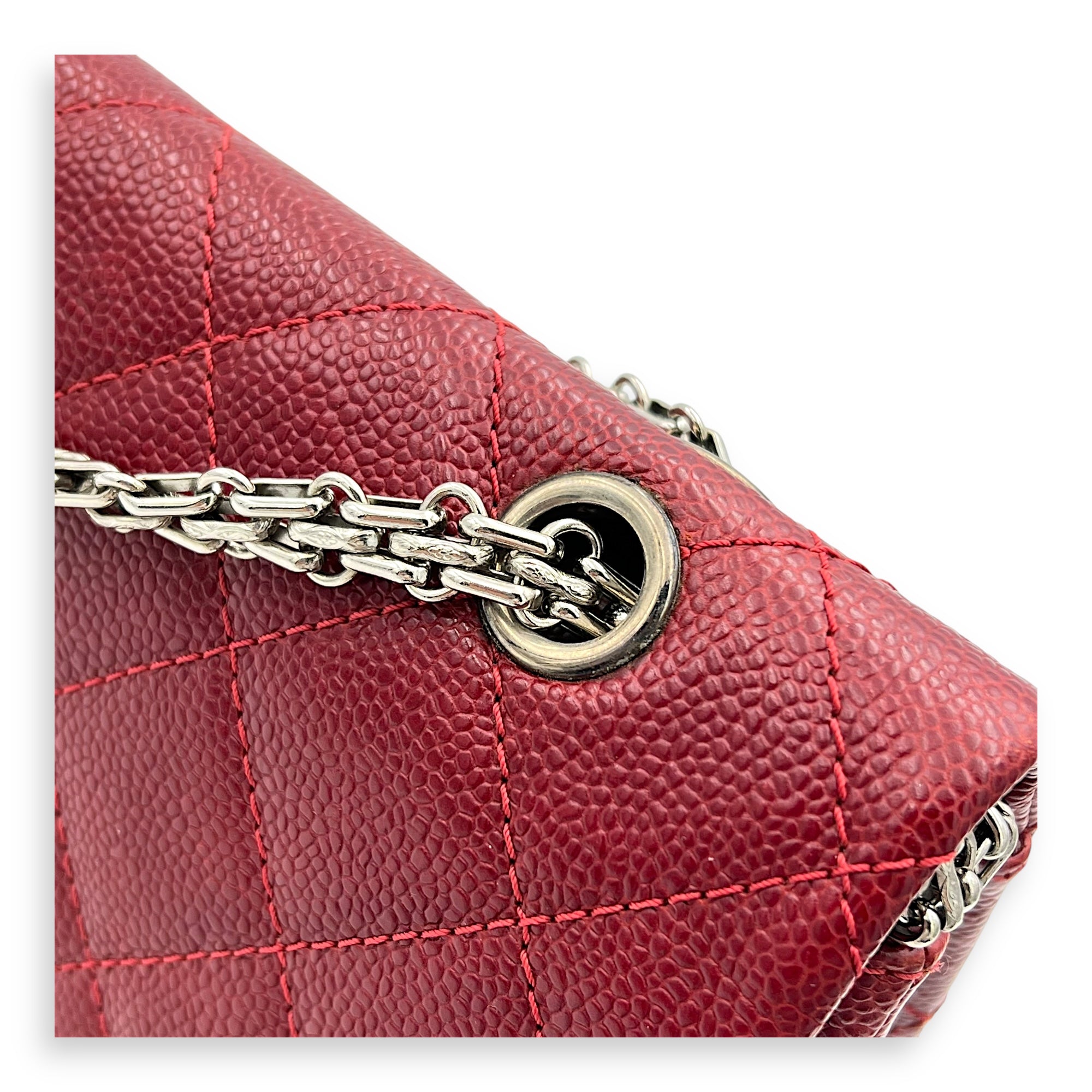 2.55 Shoulder Bag Red in Caviar Leather, Ruthenium hardware