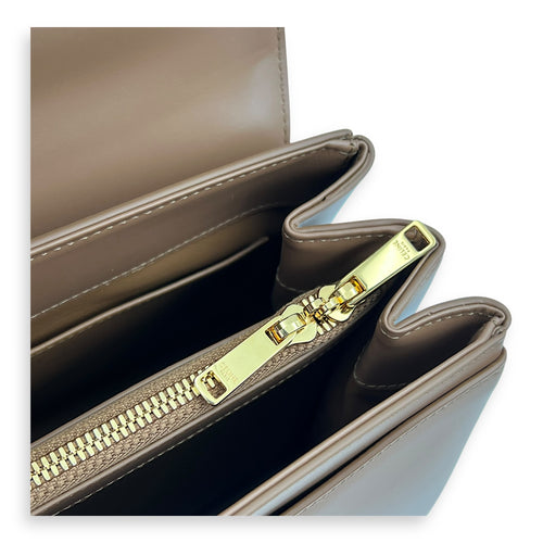 16 Top Handle Bag Brown in Calfskin, Gold hardware