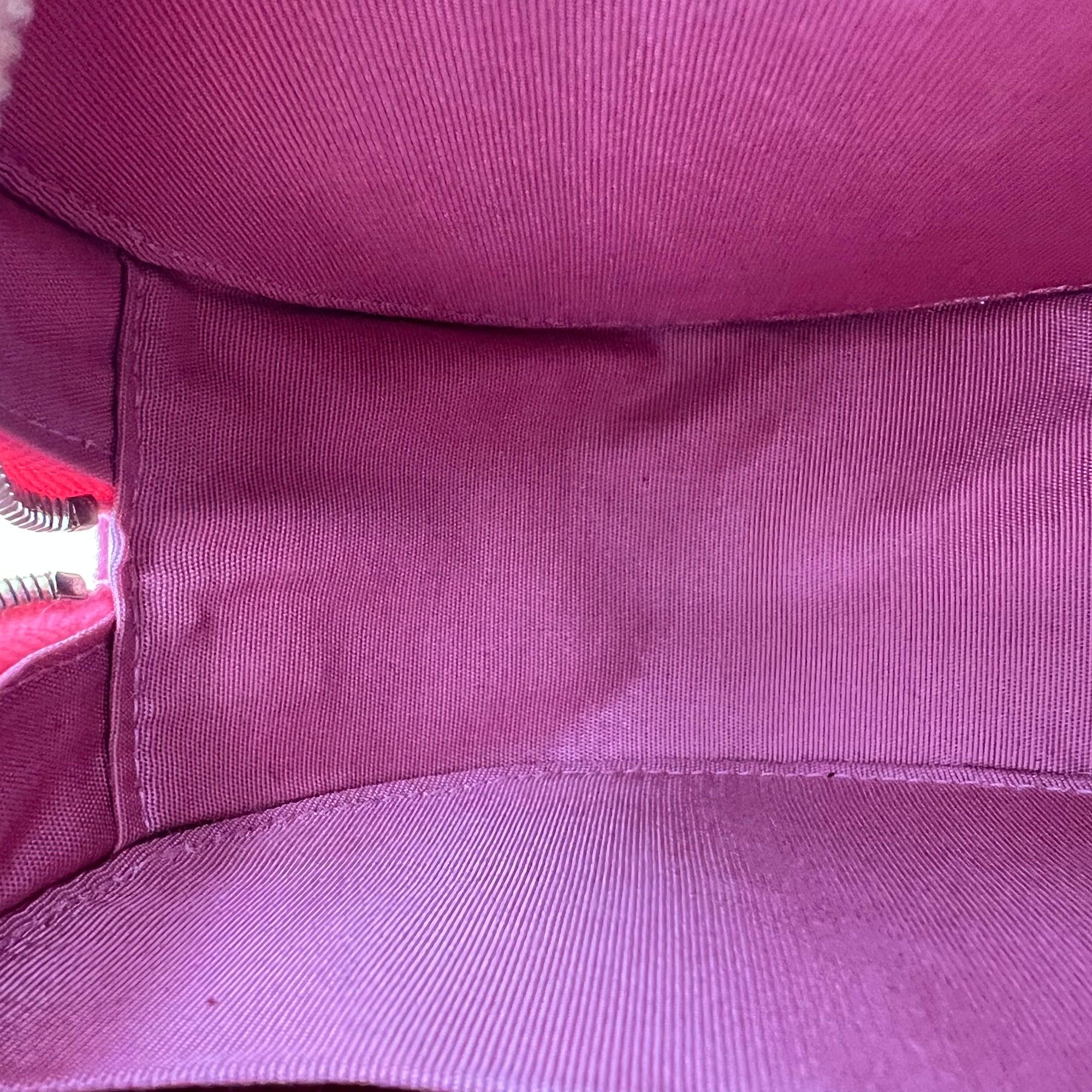 CC Round Crossbody Bag Pink in Lambskin, Gold hardware