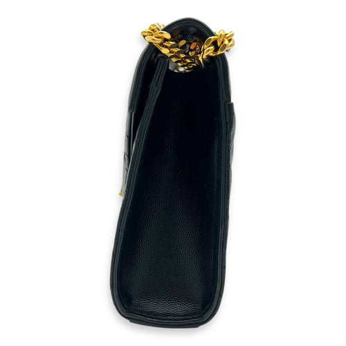 Envelope Shoulder Bag Black in Calfskin, Gold hardware
