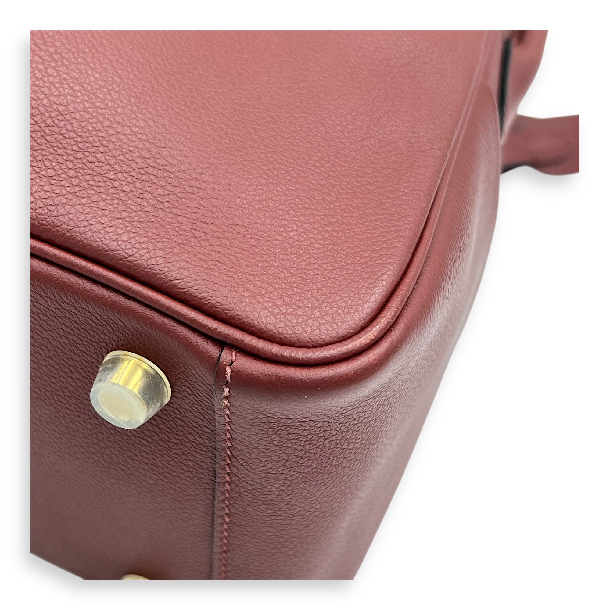 Lindy 26 Rouge sellier Shoulder Bag in Swift, Gold hardware