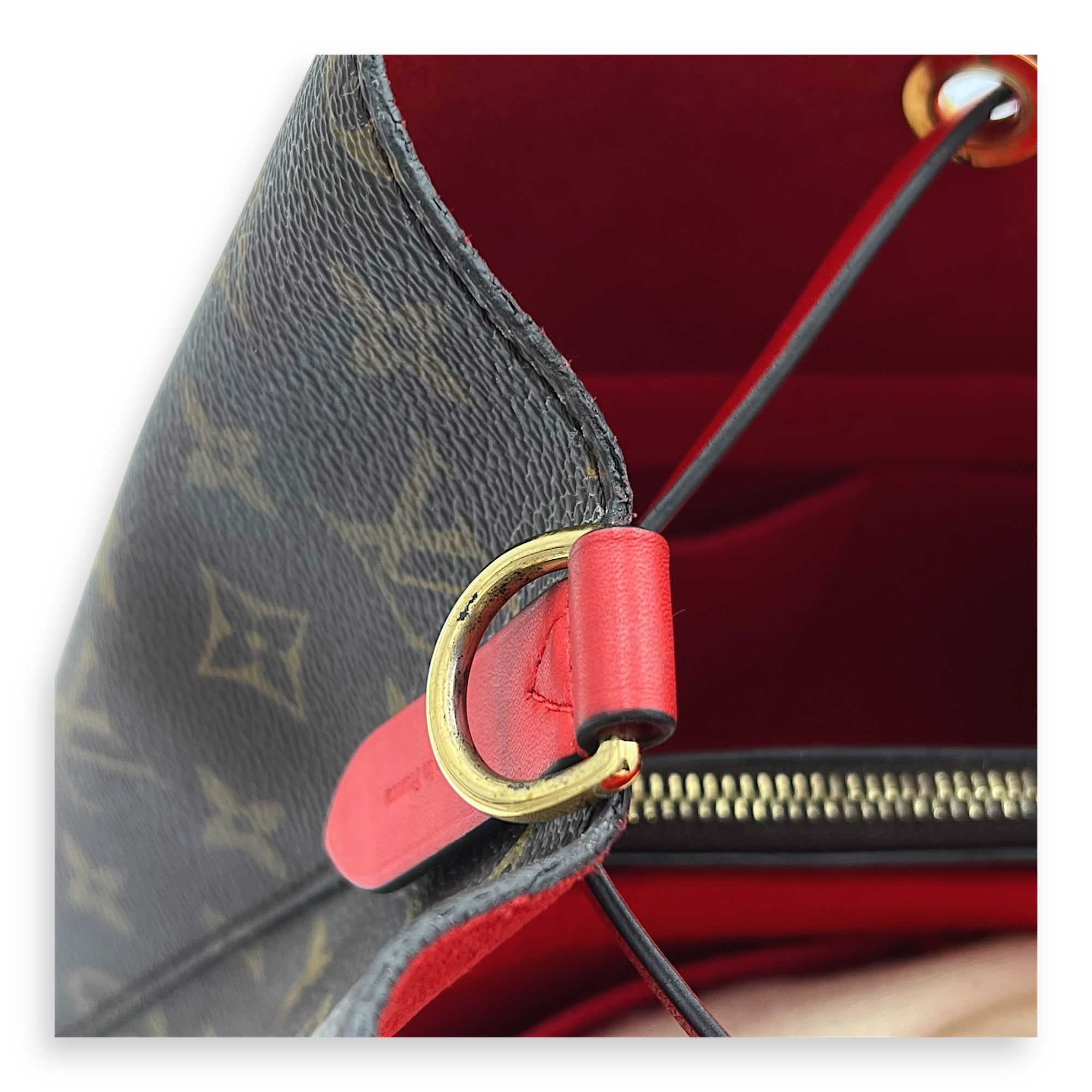 NeoNoe MM Brown Bucket Bag in Monogram Coated Canvas, Gold hardware