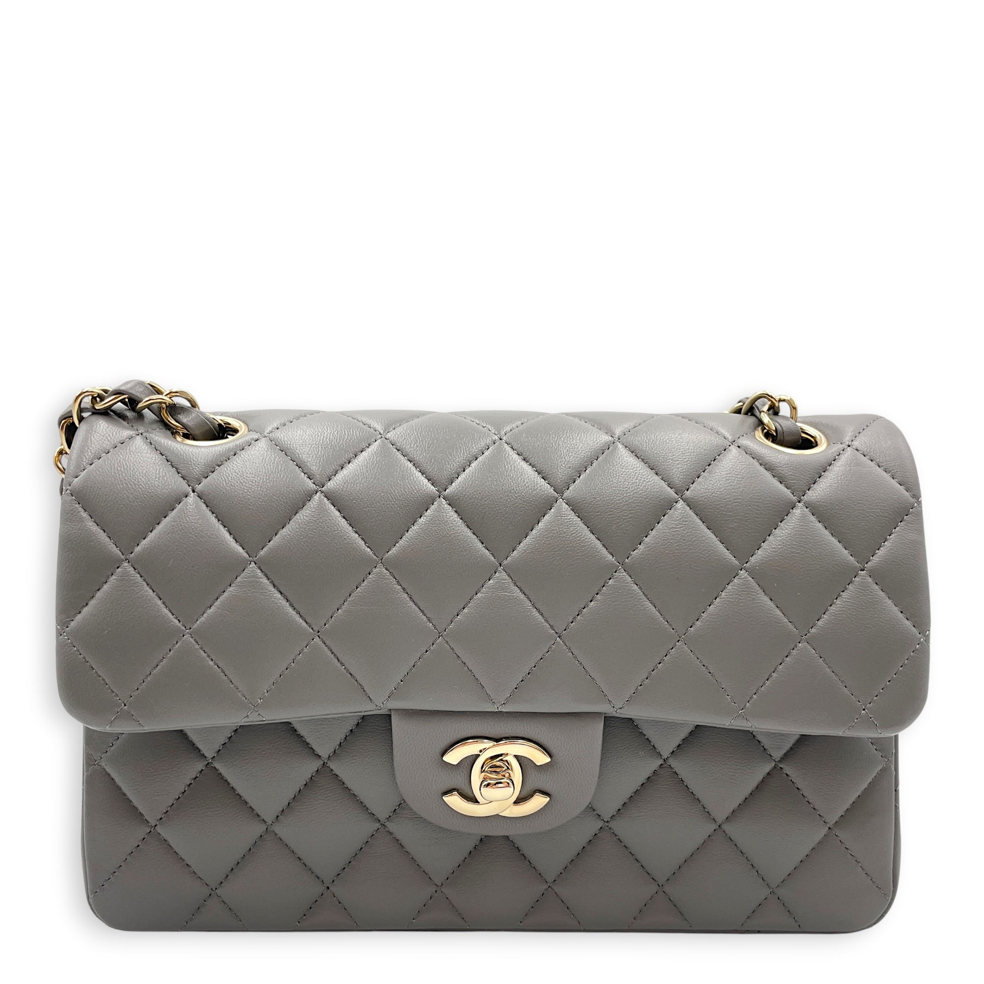 希少　CHANEL グレー ベスト Classic Flap Small Grey Shoulder Bag in Lambskin Gold hardware