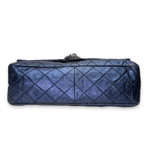 2.55 Large Navy Shoulder Bag in Distressed Leather, Silver hardware
