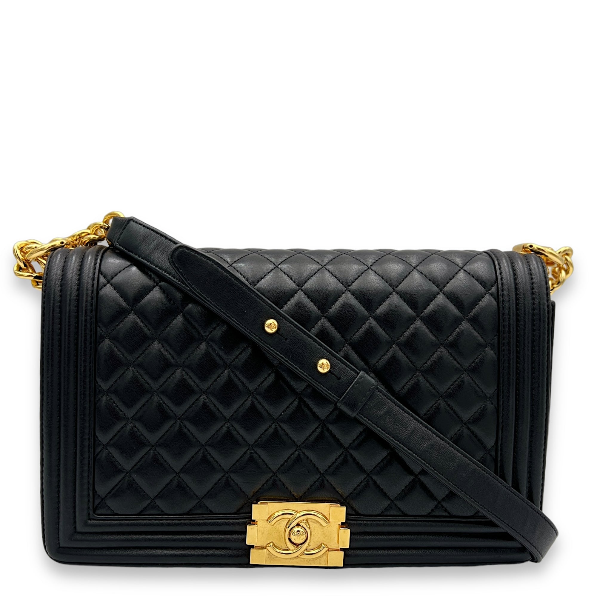 Chanel Boy Medium Black Shoulder Bag in Lambskin, Gold