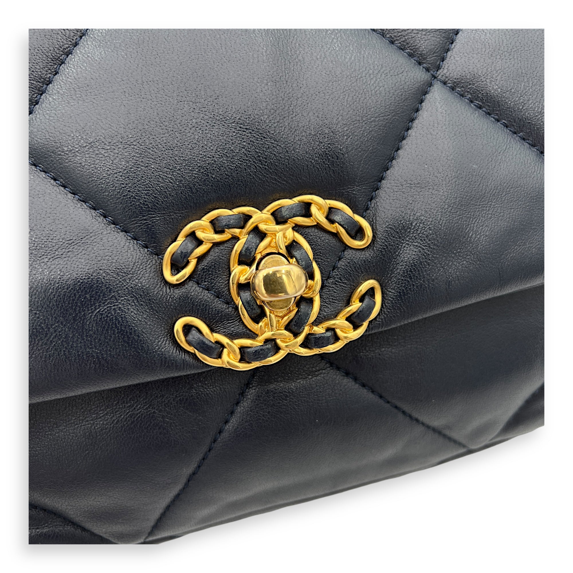 C19 Small Blue Shoulder Bag in Lambskin, Mixed hardware