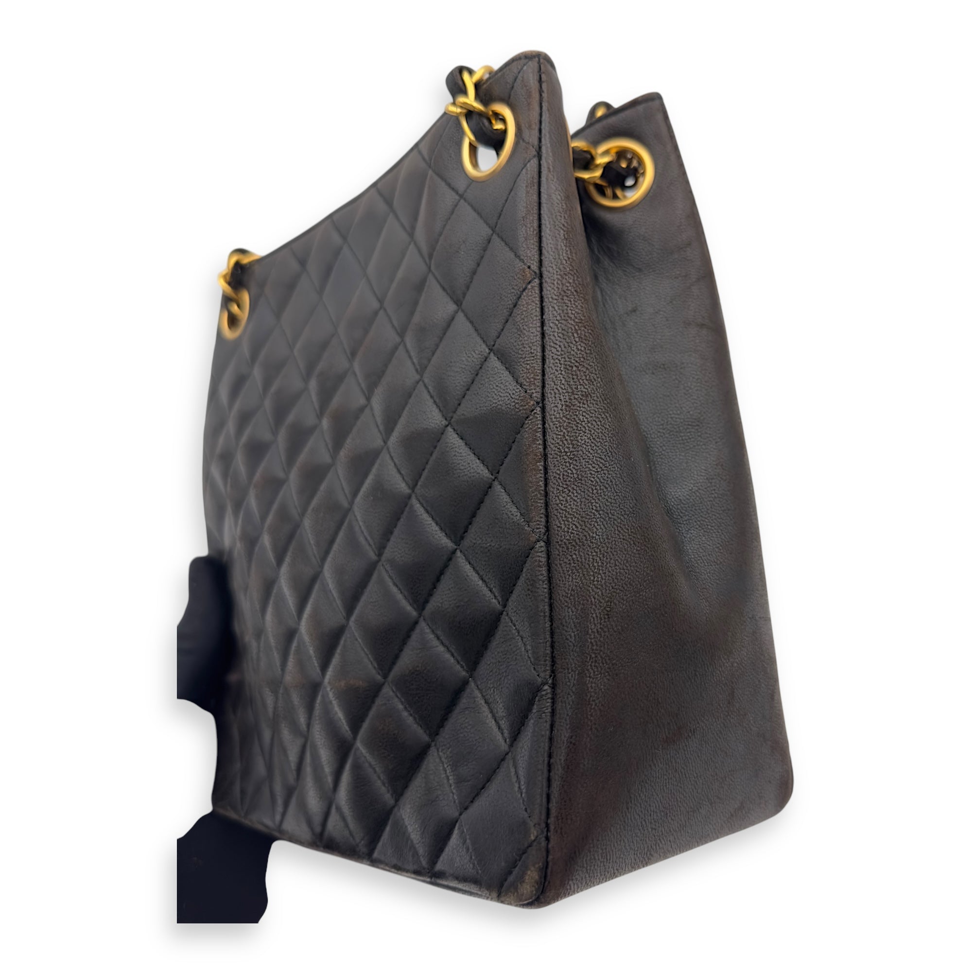 Chanel Vintage CC Tote Bag Black in Lambskin, Gold hardware_13