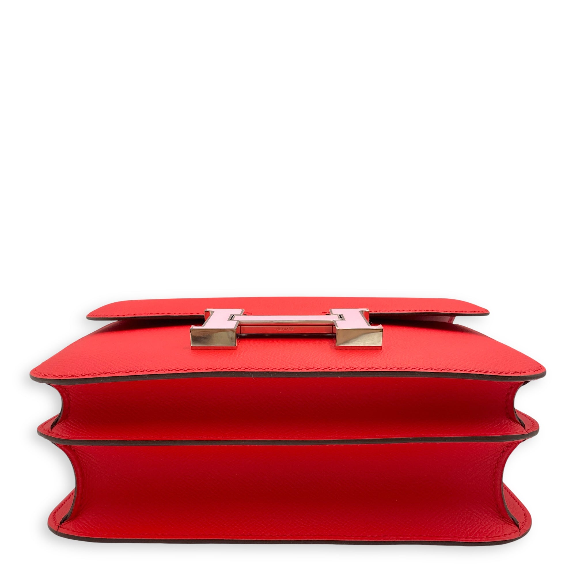 Constance 24 Rouge De Coeur in Epsom, Enamel hardware